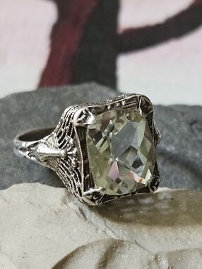 Sterling Silver Vintage Green Amethyst Peacock Ring